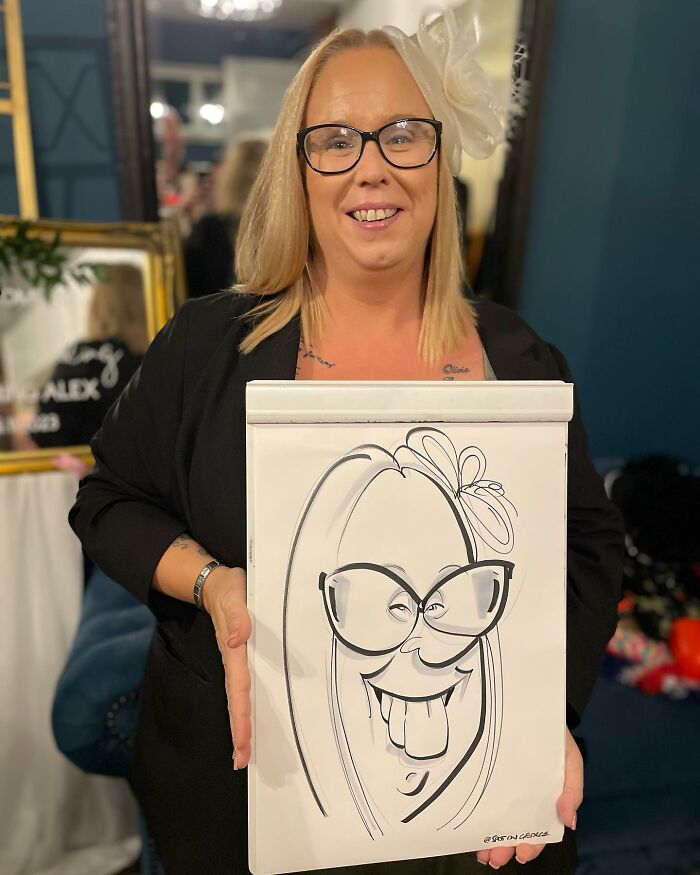 Artist Surprises People With His Caricatures, Showing Their Real Faces In A Funny Way