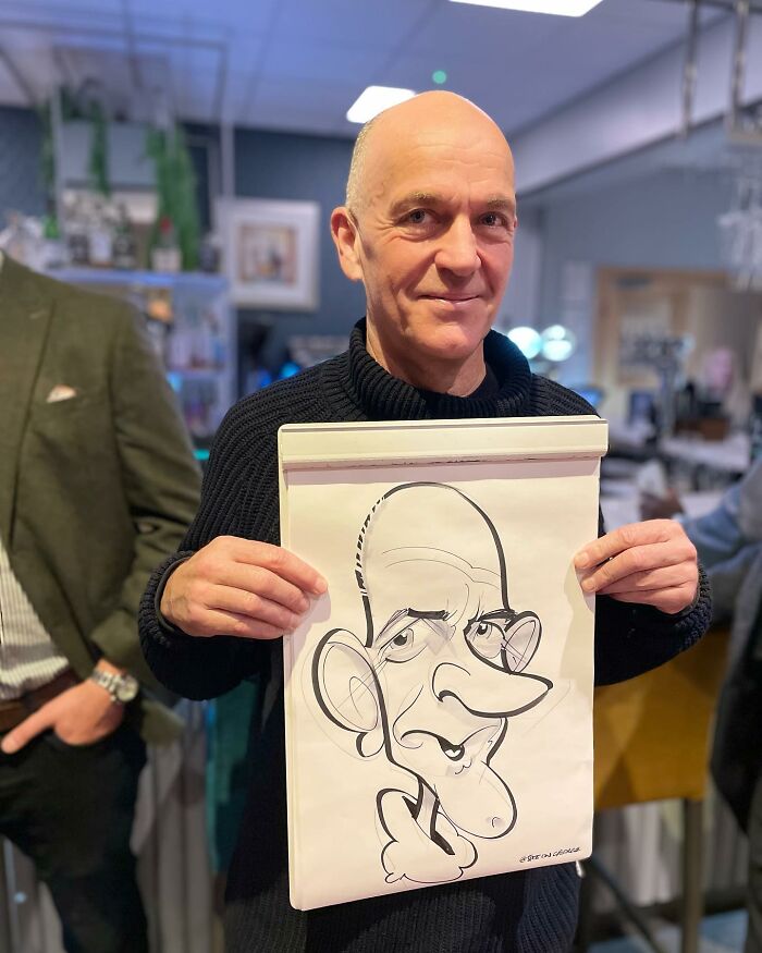 Artist Surprises People With His Caricatures, Showing Their Real Faces In A Funny Way