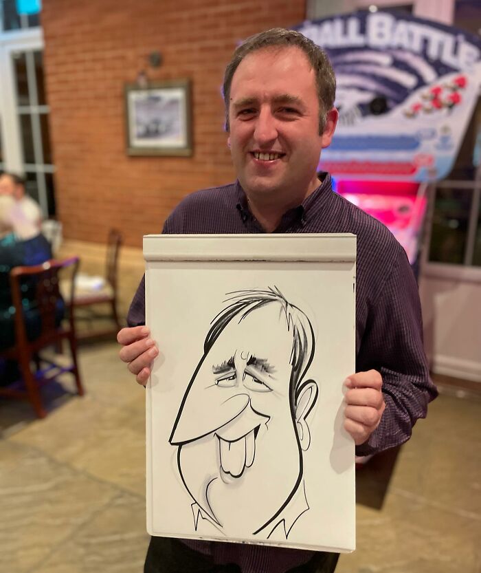 Artist Surprises People With His Caricatures, Showing Their Real Faces In A Funny Way