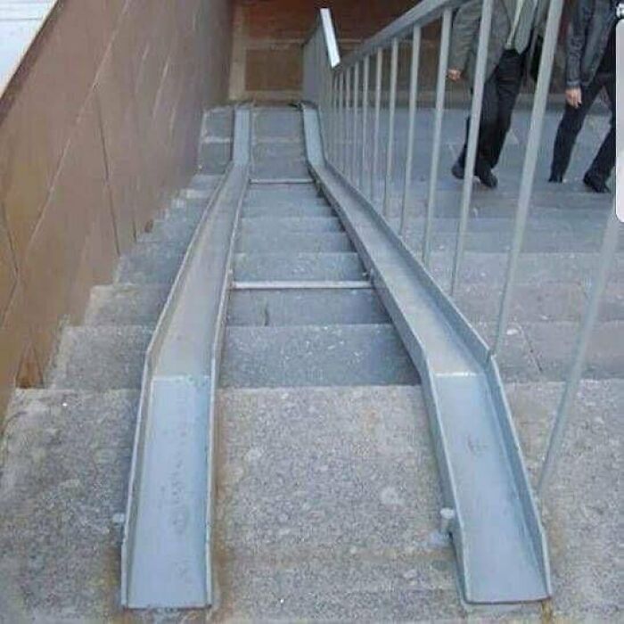 50 Times “Idiots At Work” Showed Just How Stupid Humans Can Be