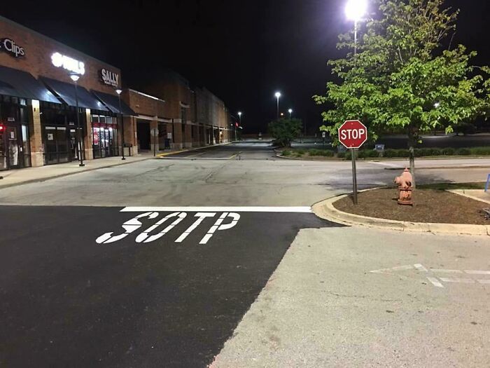 50 Times “Idiots At Work” Showed Just How Stupid Humans Can Be