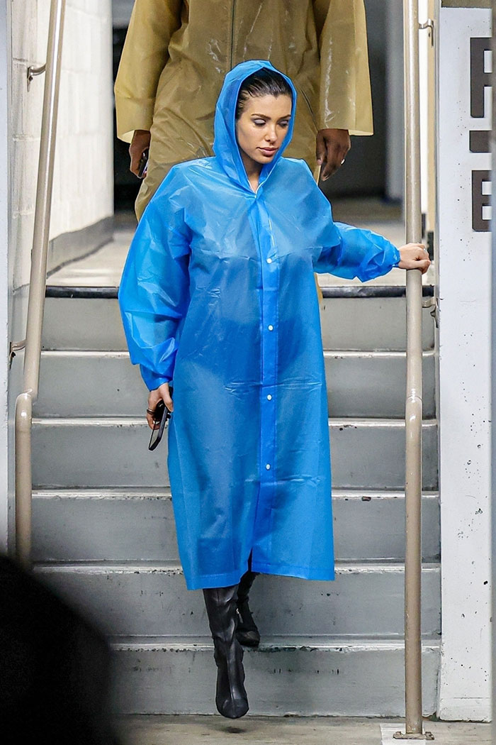 &ldquo;Unbelievable, She&rsquo;s Smiling&rdquo;: Bianca Censori Dons Raincoat But Little Else With Husband Kanye