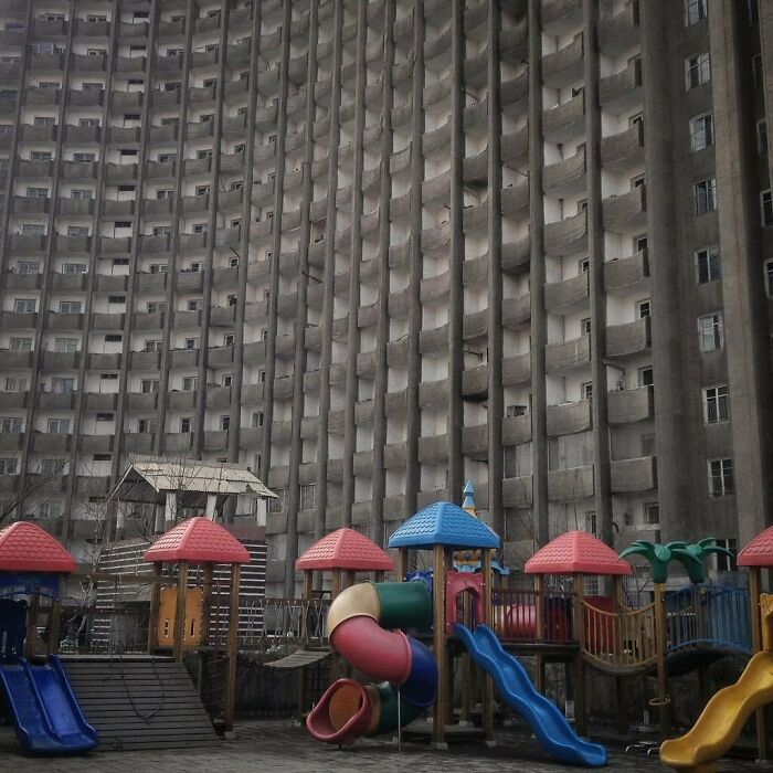 Brutalist-Architecture-Pictures