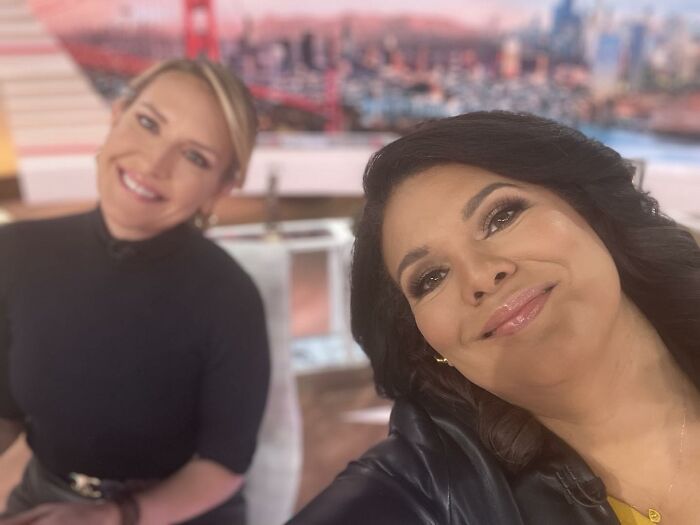 CNN Anchor Shared That She Is Currently Getting Treatment For Stage 3 Breast Cancer During "CNN News Central"