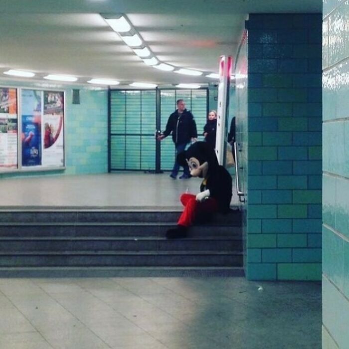 Berlin-Subway-Creatures-Weird-Funny-Pics