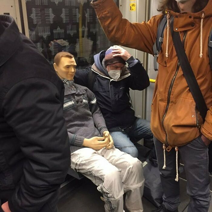 Berlin-Subway-Creatures-Weird-Funny-Pics