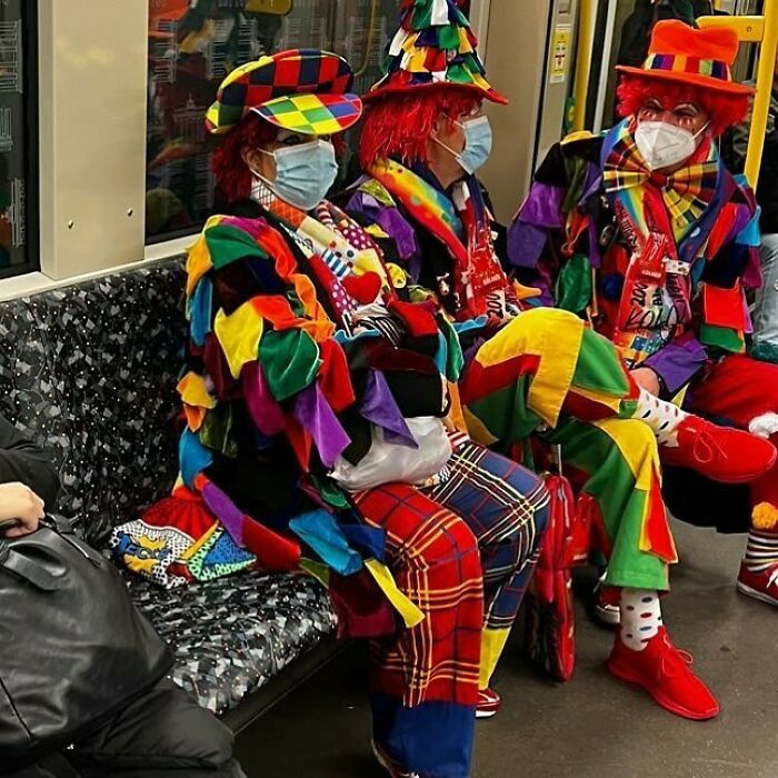 Berlin-Subway-Creatures-Weird-Funny-Pics