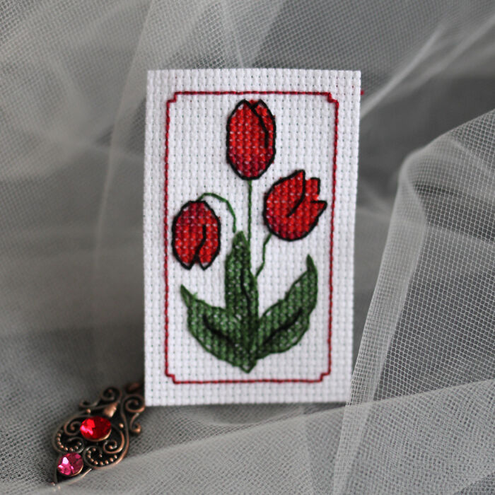 Cross Stitch Patterns: Flower Miniatures (15 Pics)
