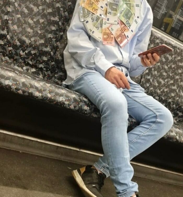 Berlin-Subway-Creatures-Weird-Funny-Pics