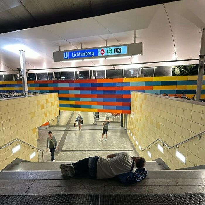 Berlin-Subway-Creatures-Weird-Funny-Pics