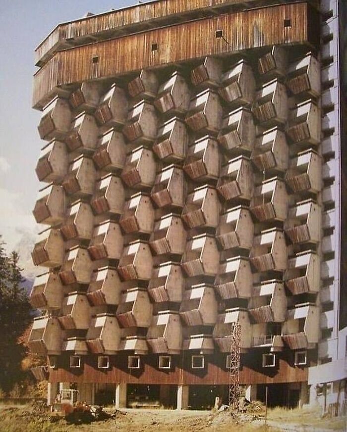 Brutalist-Architecture-Pictures