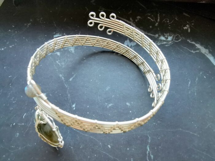 I Made An Elven Leaf Armband