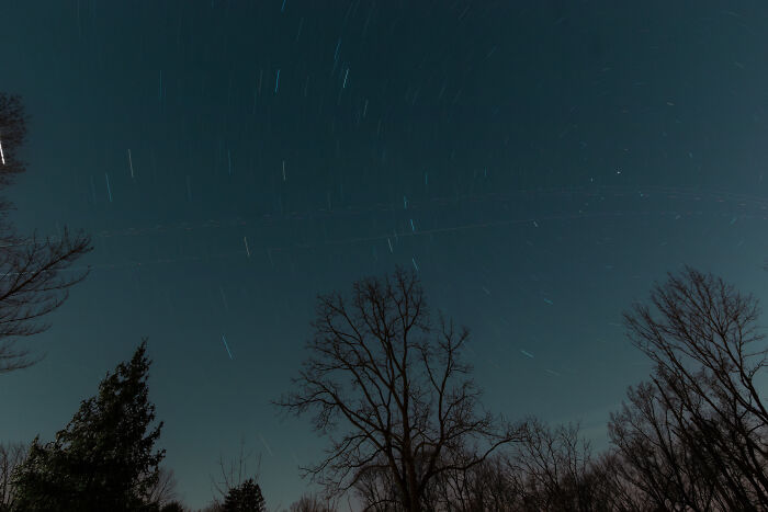 15 Minute Exposure Of The Stars. Shot On A Canon Sl2 And A 10-22mm Lens