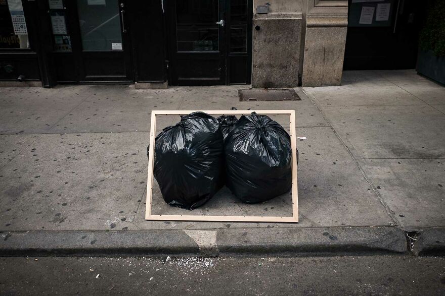 The Art Of Photographing Coincidences In The Streets By Pau Buscató (New Pics)