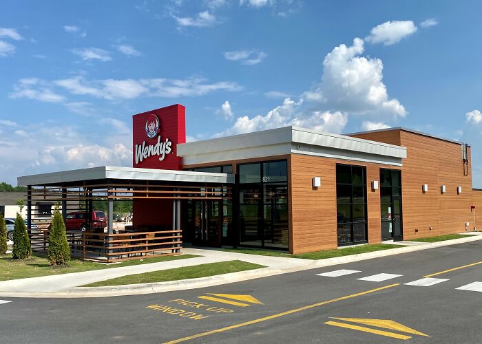 30 Employees Share What Forced Them To Quit Without Any Notice