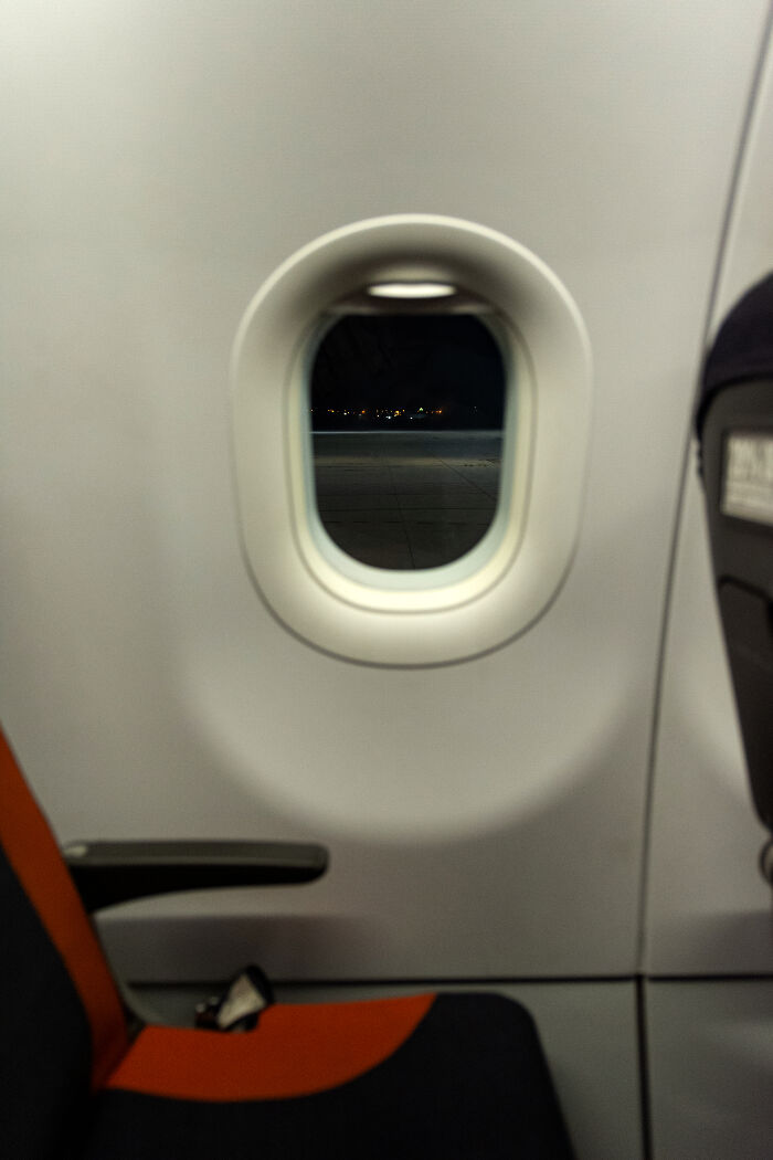 40 Photographs By William Josephs Radford That Show The Reality Of Flying Economy