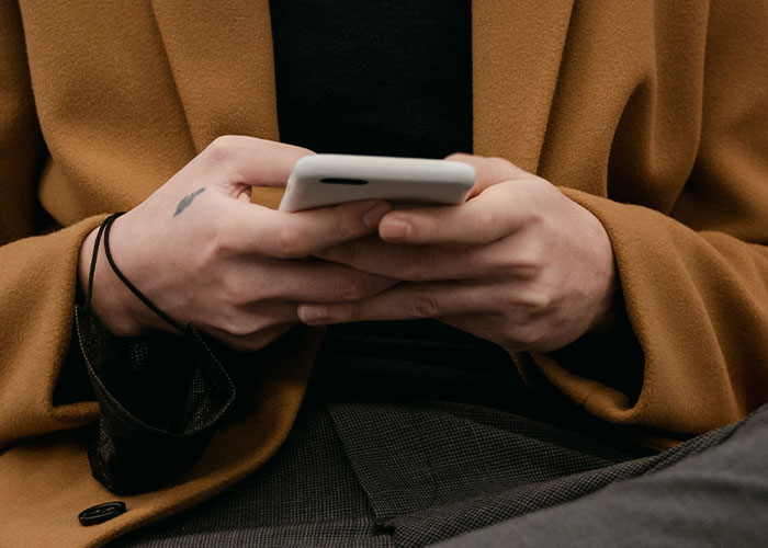 20 Coincidencias increíbles que sirvieron para descubrir infidelidades