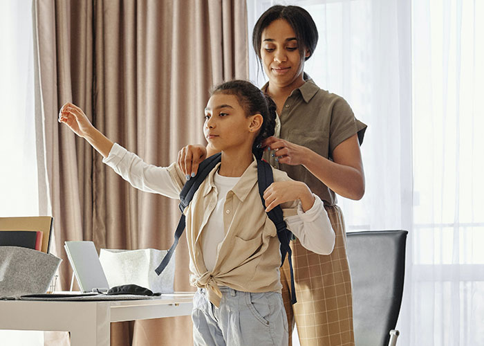 Parent Refuses To Entertain Daughter&rsquo;s Morning Tantrum, Sends Her To School In PJs