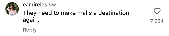 &ldquo;Just Be Yourself&rdquo;: 20-Year-Old Woman Lives in The 1980s, And She Couldn&rsquo;t Be Happier