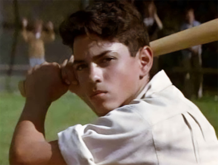 30 Once-Famous Celebrities Who Live Completely Normal Lives Now