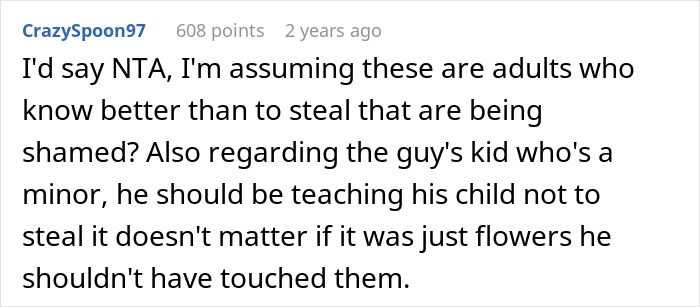 Neighbors Treat Woman’s Garden As Free For Everyone, End Up On A Hilarious “Wall Of Shame” Neighbors Treat Woman’s Garden As Free For Everyone, End Up On A Hilarious “Wall Of Shame”