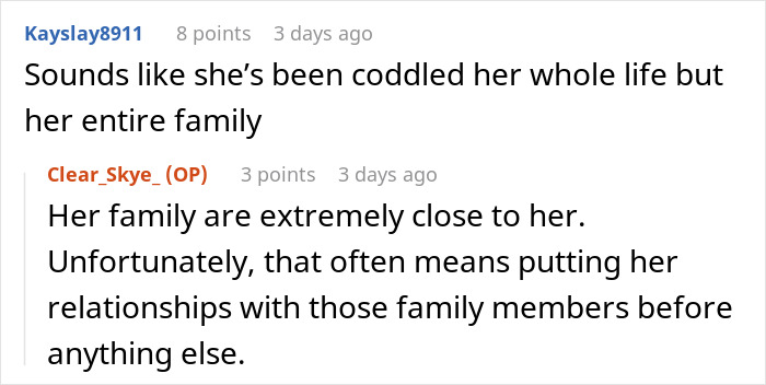 "She Left In Tears": Entitled Mom Is Upset Daughter's Wedding Is Not About Her "She Left In Tears": Entitled Mom Is Upset Daughter's Wedding Is Not About Her