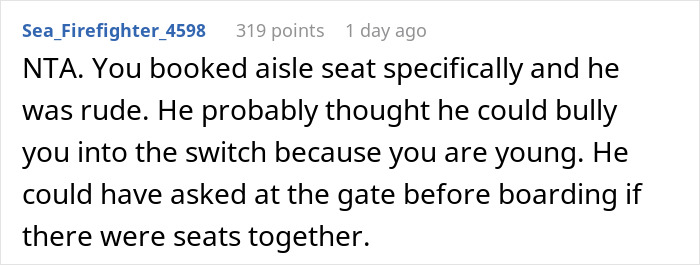 Woman Refuses To Switch Seats With A Man So He Can Sit With Family, Flight Attendant Intervenes