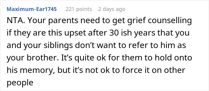 “AITA For Telling My Mom We Don’t View Her Eldest As Our Brother And To Stop Forcing Him On Us?” “AITA For Telling My Mom We Don’t View Her Eldest As Our Brother And To Stop Forcing Him On Us?”