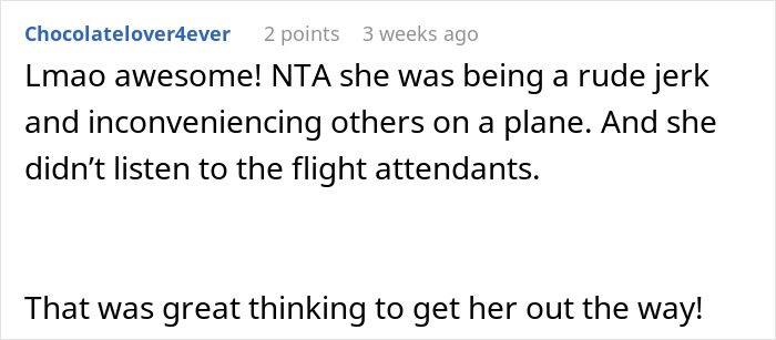 Dad Figures Out How To Make Woman On Plane Uncomfortable After She Refuses To Move Her Hair Away