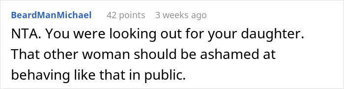 Dad Figures Out How To Make Woman On Plane Uncomfortable After She Refuses To Move Her Hair Away