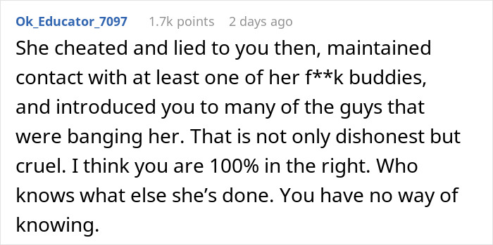 Dinner Gets Awkward After Wife&rsquo;s Secret Comes Out In The Open, Man Ends 20-Year Marriage