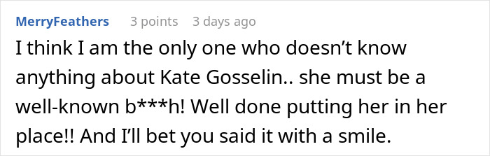 Rude 'Karen' Gets Humbled In Front Of Her Friends By A Witty Server