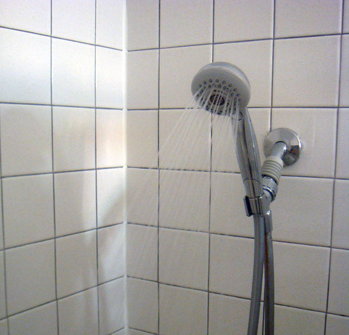 31 Common Hygiene Mistakes Everyone Should Be Aware Of For The Greater Good Of The Population