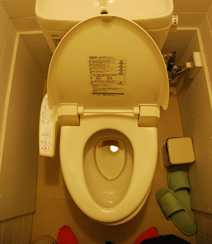 31 Common Hygiene Mistakes Everyone Should Be Aware Of For The Greater Good Of The Population