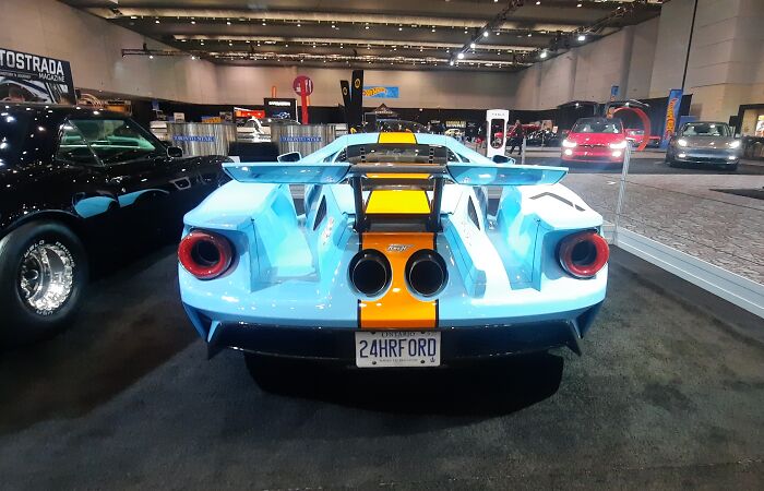 Best Cars Of Canadian International Autoshow 2023 (18 Pics)