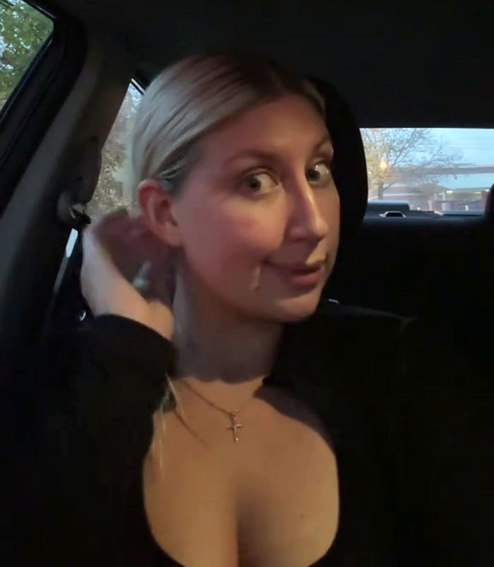 Woman Shares How Small Talk On A Plane Turned Into Unhinged Drama For Everyone To Hear