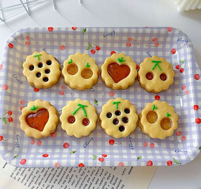 I Made Fruit Jam Cookies For Valentine's Day As A Gift