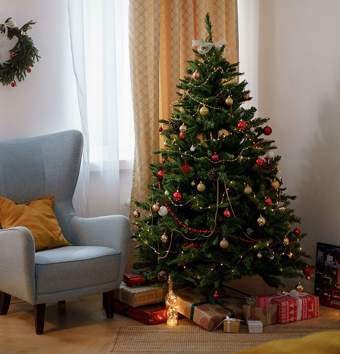 Woman Doesn't Get A Single Real Present From Family, Goes No-Contact, Asks If She Overreacted