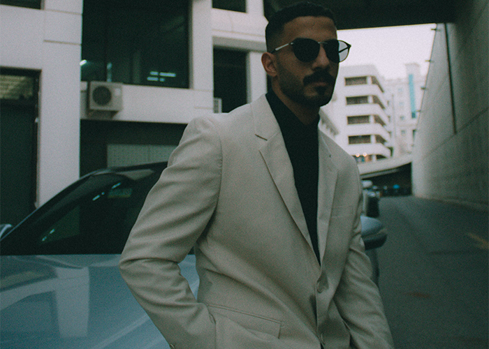 “How Dumb He Was To Fall For It”: Guy Steals From His Friends, Receives The Ultimate Revenge “How Dumb He Was To Fall For It”: Guy Steals From His Friends, Receives The Ultimate Revenge