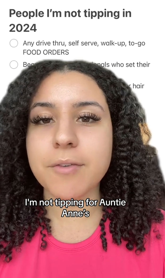 Former Server Lists Things She Will Not Be Tipping For In 2024, And Many People Agree Former Server Lists Things She Will Not Be Tipping For In 2024, And Many People Agree