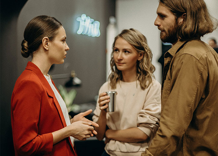 Man Gets Called Out For Telling His Friend The True Meaning Of Her &ldquo;Chinese&rdquo; Tattoo