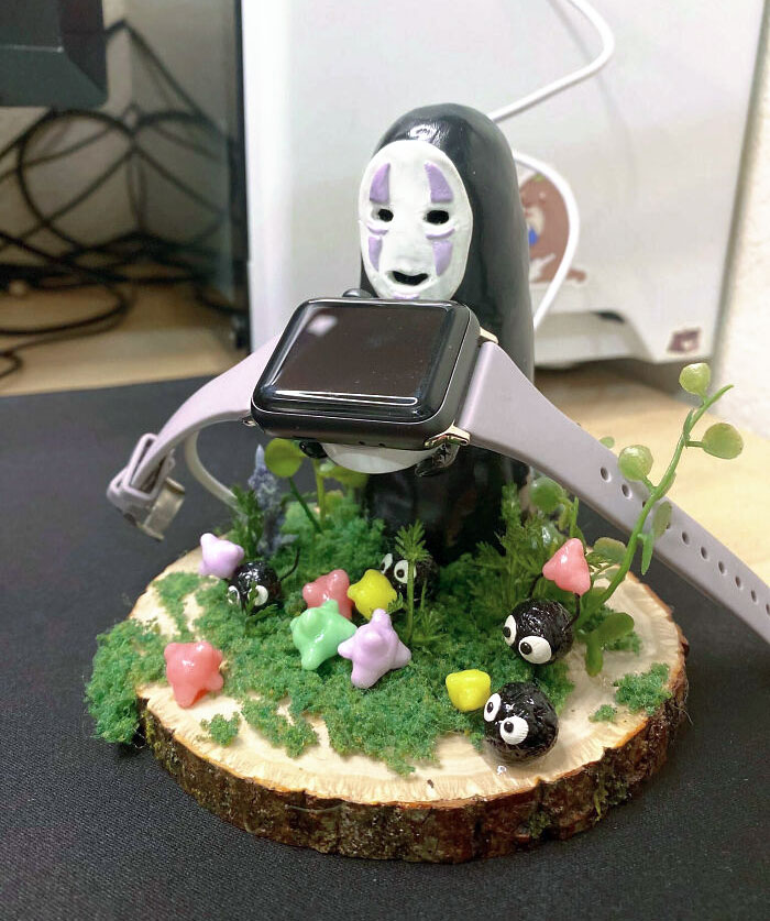 Made This Apple Watch Stand For My Boyfriend As A Valentine's Day Gift