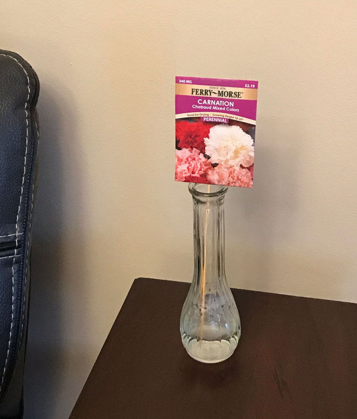 Mom Was Eager To Show Me Her Valentine's Present From My Dad. He Thinks He's Hilarious