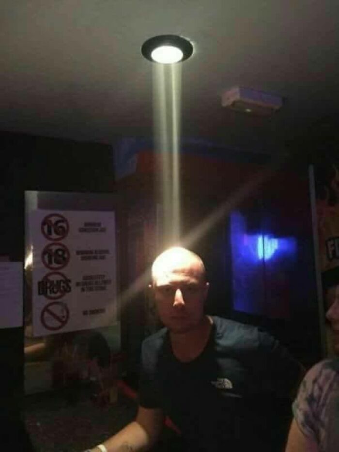 Funny-Pics-Humans-Doing-Human-Things