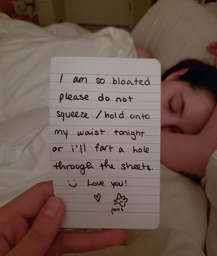 My Girlfriend Left This Warning For Me On My Pillow