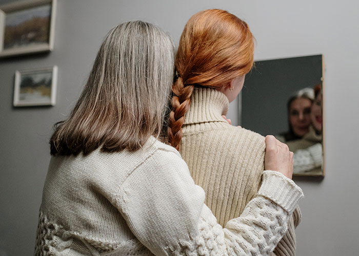 Husband Livid After Wife Leaves A Sign To Keep MIL Out Of Their Bedroom, Realizes His Mistake