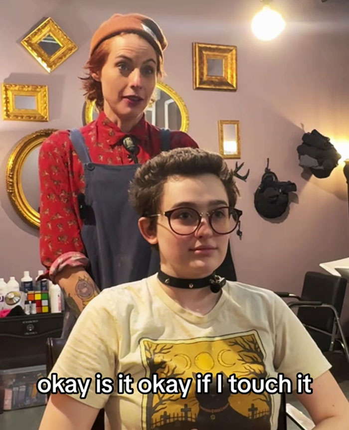 People Are Boggled By &ldquo;Exhausting&rdquo; Conversation Between Hairdresser And Client That Went Viral