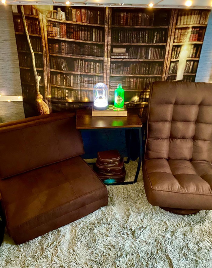 Put A Charm On Your Plain Walls With Our Vintage Library Bookshelf Tapestry, Perfect For Potterheads Wanting To Apparate Into The Hogwarts Library