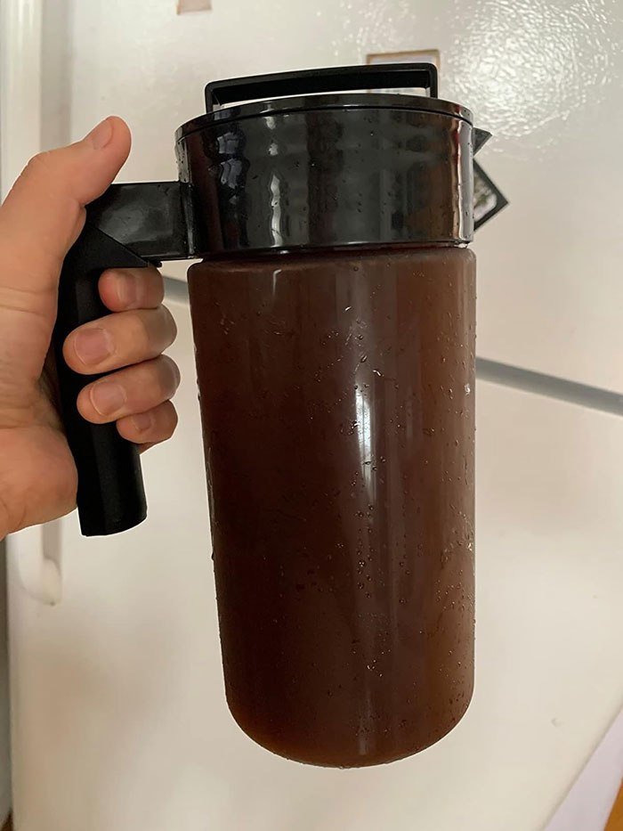 You Will Stay The Perfect Level Of Caffeinated Thanks To This Cold Brew Iced Coffee Maker 