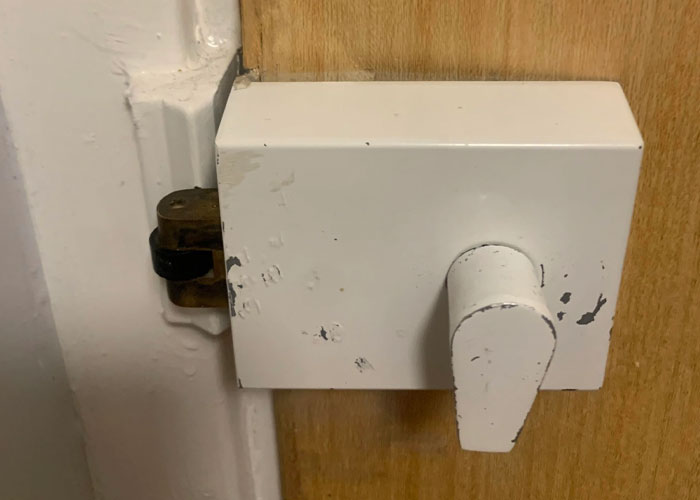 “These Mean Bedbugs”: People Reveal 30 Red Flags In Hotels That All Travelers Should Know